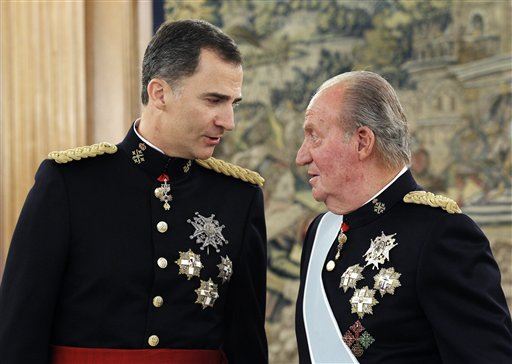 Spain's Ex-King Faces Paternity Suit