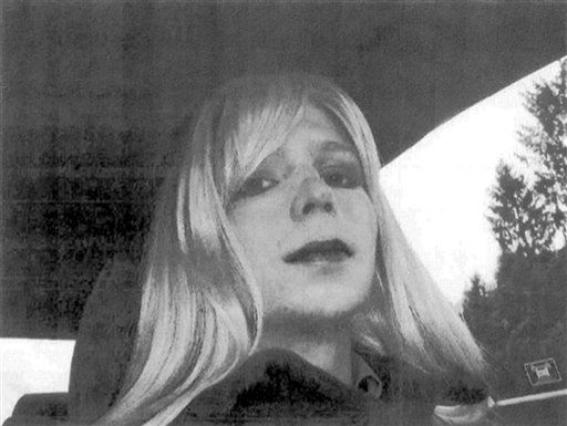 Court Forces Army to Call Manning 'She'