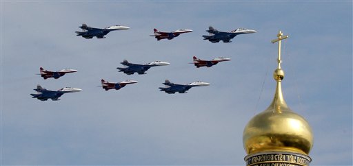 Russia Parades Its Might, With Soviet Echoes