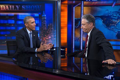 Obama Asked Jon Stewart to Secretly Meet—Twice