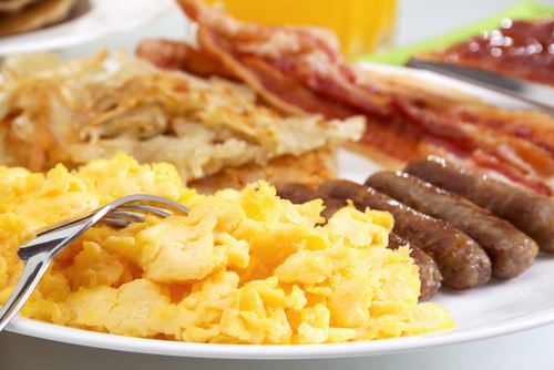 This Common Advice About Breakfast May Be Bogus