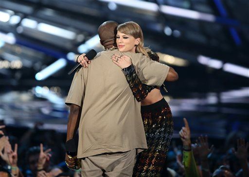 Top Moments From a Wild Night at the VMAs
