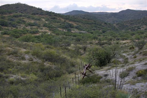 Arizona Dumps Plan to Crowd-Source Border Fence