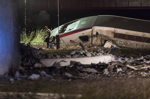 At Least 7 Dead in High-Speed Train Crash in France