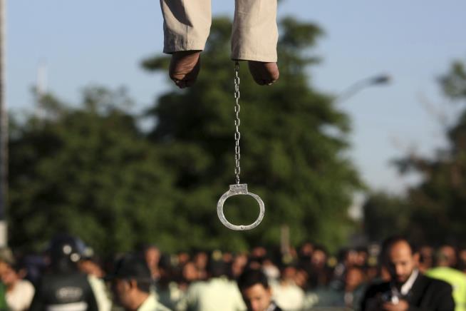 Despite Promises, Iran Still Executes Kids