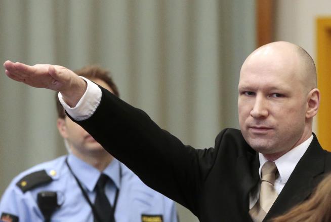 Mass Killer Breivik Greets Judge With Nazi Salute