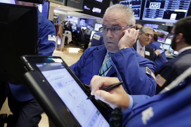 Dow Falls, S&P and Nasdaq Rise