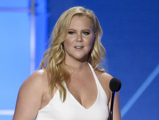 Amy Schumer Breaks a New Glass Ceiling