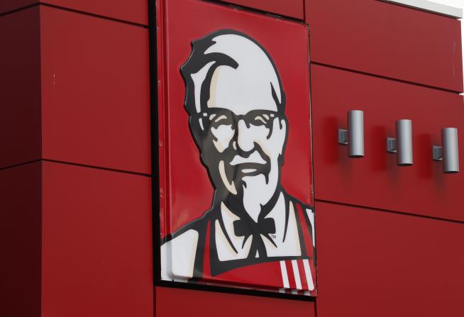 Disappointed Chicken-Lover Wants $20M From KFC