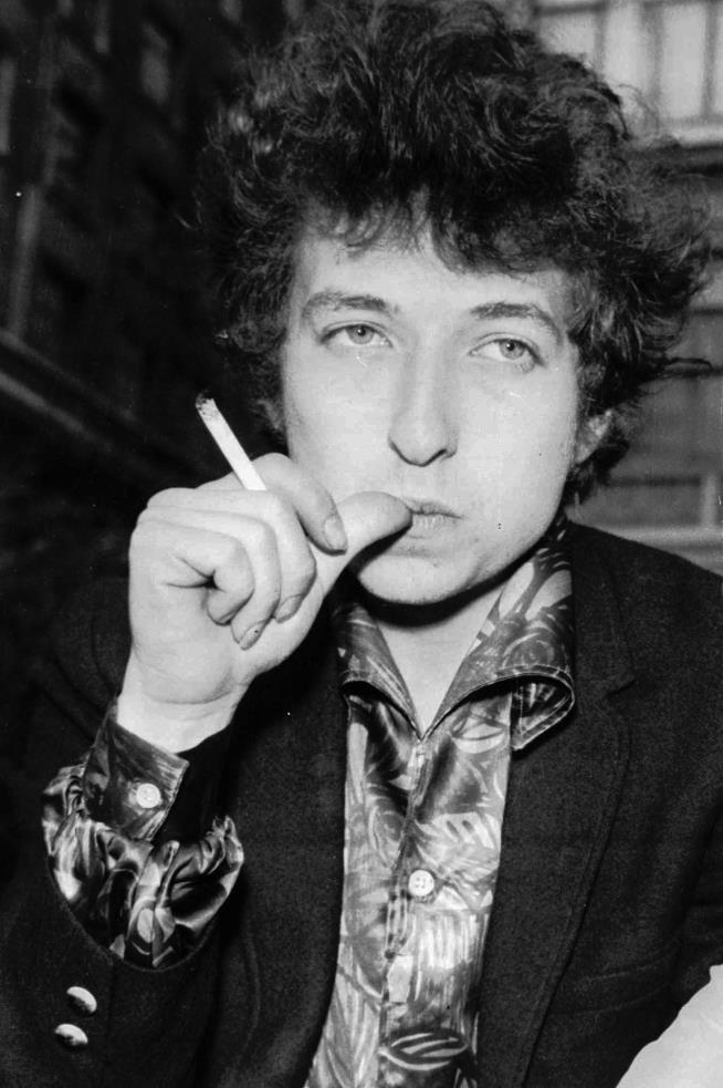 To Understand Dylan's Nobel Silence, Read Sartre
