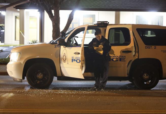 St. Louis Cop Shot in 'Ambush' Attack