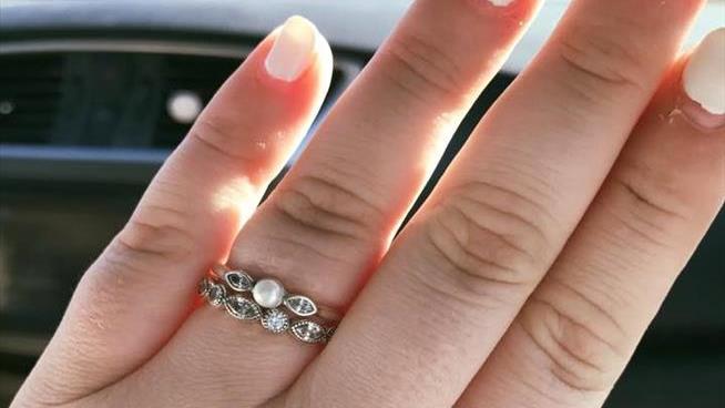 Bride Takes on Saleswoman Who Called Her Ring 'Pathetic'