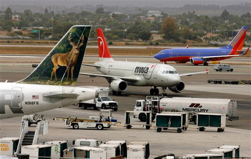 Airlines Mull Weighing Passengers