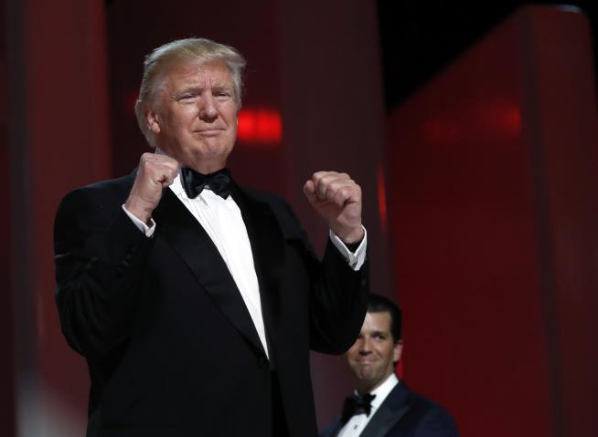 11 Photos From the Inaugural Balls