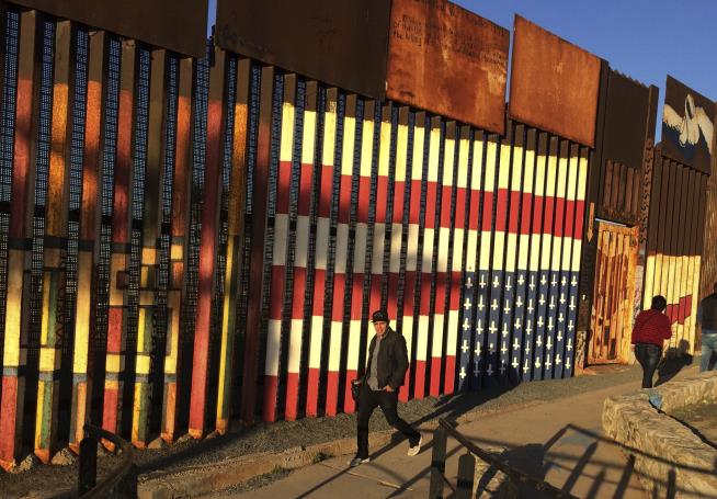 Leaked Report: Border Wall Will Cost $21.6B, Take 3.5 Years