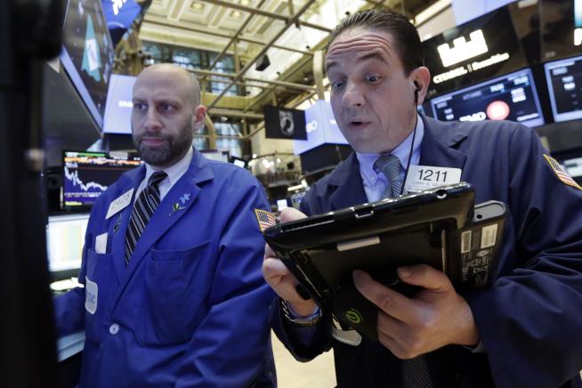 Stocks Decline for 3rd Time in 4 Days