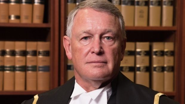 'Knees Together' Judge Apologizes, Quits