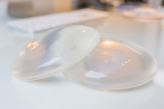 FDA Links Breast Implants to Rare Form of Cancer