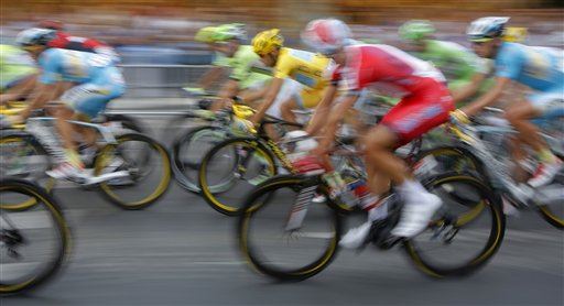 Cyclists Might Turn to 'Poop Doping'