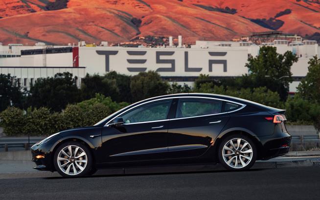 Tesla Is Raising Cash to Meet Model 3 Demand