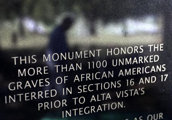 Georgia Town to Honor Graves of African-Americans