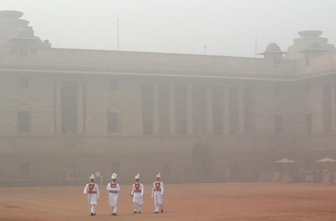 This Is What the Air in India's Capital Looks Like