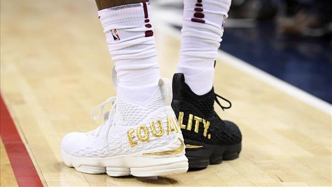 LeBron Makes a Statement With Mismatched Shoes