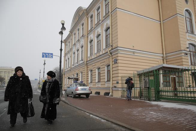 UK: Trail to Spy's Poisoning 'Leads Inexorably to Kremlin'