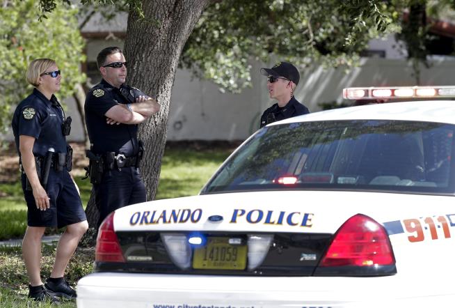 A Gunman Is Holding 4 Kids Hostage in Florida