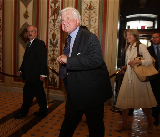 Kennedy Returns to Senate