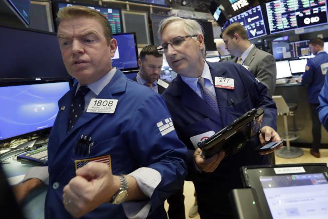 Tech, Health Care Lead Gains for Stocks
