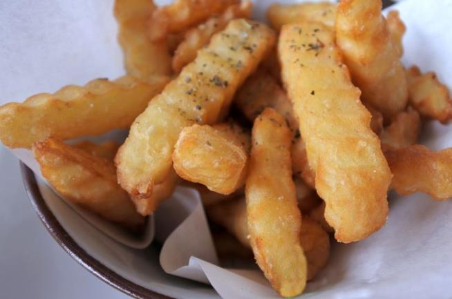 Restaurant Owners Physically Threatened Over New Fry Shape