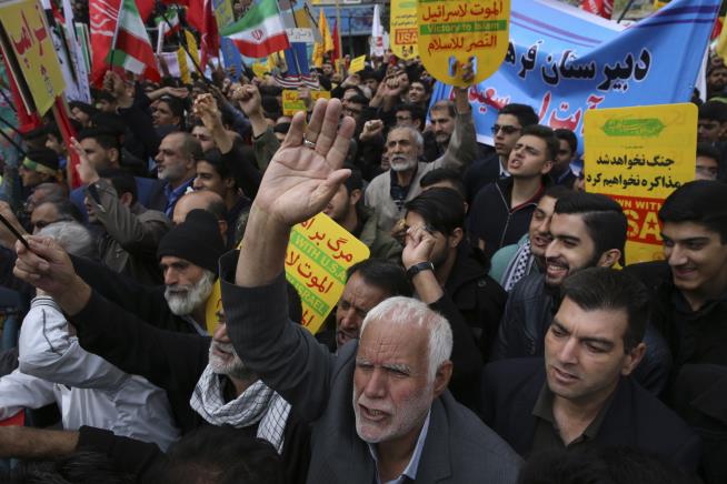 Iran Warns of 'War Situation' as Sanctions Resume
