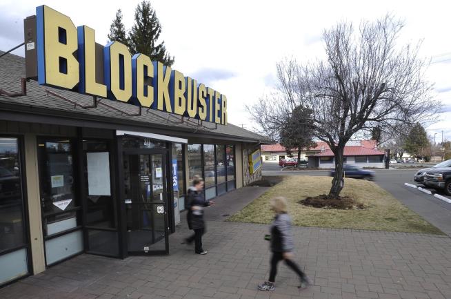 This Will Soon Be the Last Blockbuster in the World