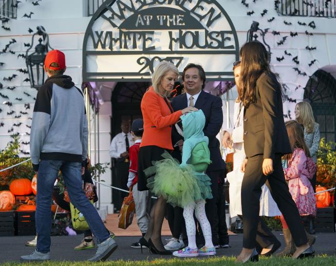 Here's What Kellyanne Has to Say About Hubby's Trump Spat