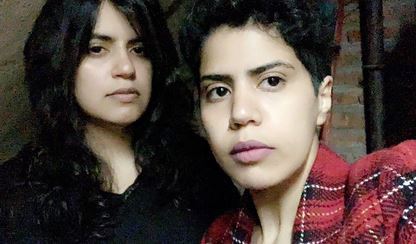Saudi Runaway Sisters Plead for Help on Twitter
