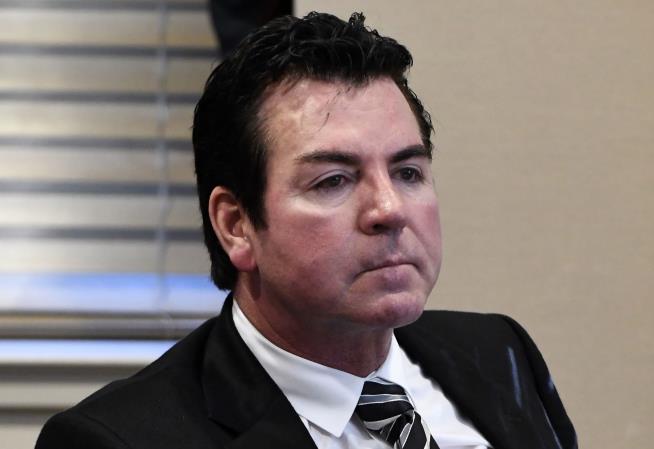 Ousted Papa John's Founder Eats 40 Pizzas, Complains