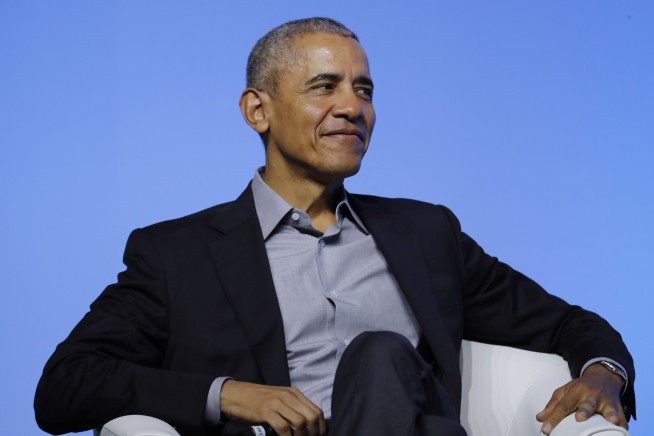 Women are better leaders than men, says Obama