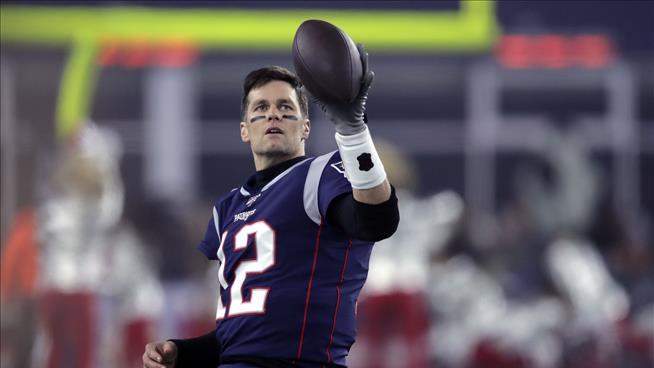 Tom Brady's cryptic tweet reportedly not related to football future
