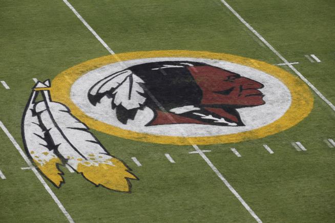 WaPo to Redskins Owner: 'Change the Name. NOW'