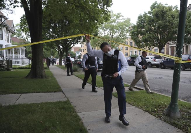 102 People Were Shot in Chicago Over the Weekend