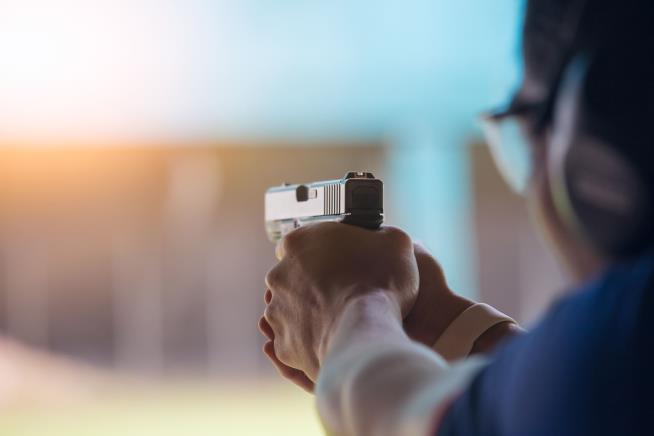 Man Turns Gun on Friend at Range; Bystander Kills Him