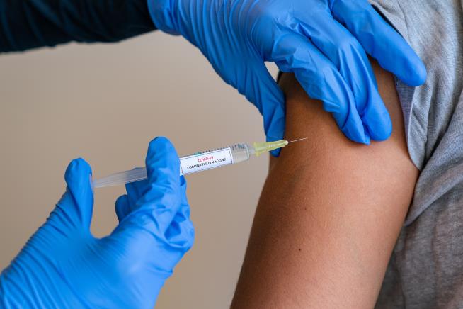 Center Earns Suspension for Vaccinating Georgia Teachers