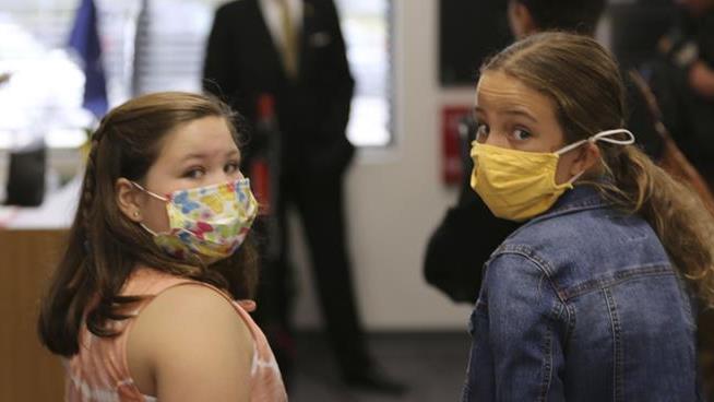 CDC: Schools That Require Masks Had Fewer COVID Cases