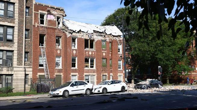 Explosion at Chicago Apartment Building Sounded Like 'Bomb'