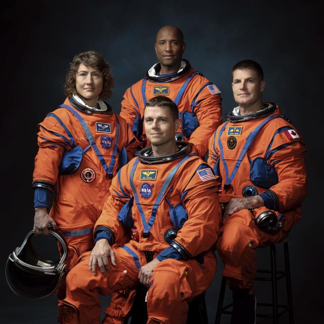 NASA's First Moon Crew in 50 Years Has 3 Big Firsts