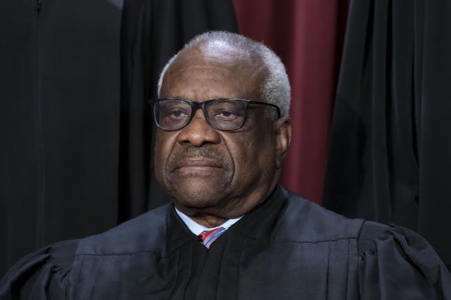 Clarence Thomas Responds to Report on Luxury Travel