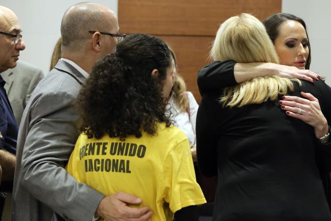 Judge Who Hugged Parkland Prosecutor Disqualified From Case