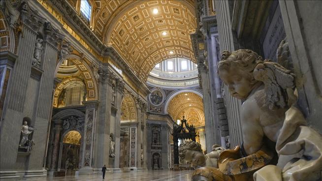 Naked Protester Turns Up Inside St. Peter's Basilica