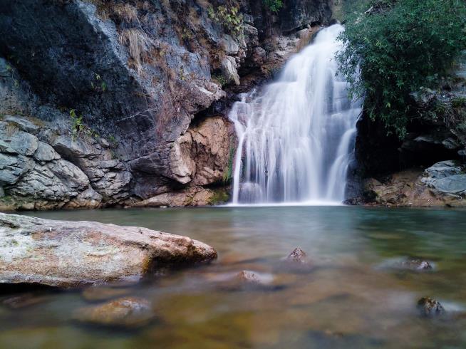 Woman Dies Trying to Help Girl Who Slipped Over Waterfall's Edge